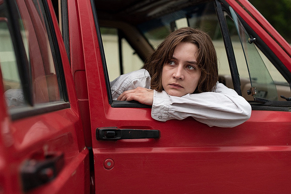 Елизавета Янковская, кадр из фильма «Ника» (2022)