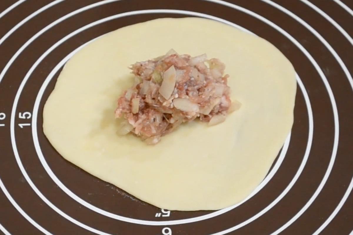 Как лепить манты в форме цветка