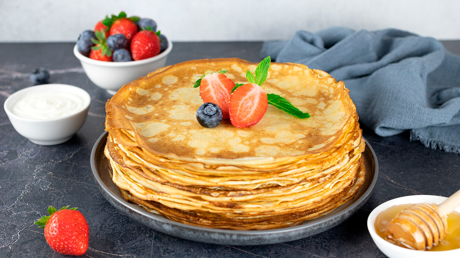 Сколько блинов россияне съедают на Масленицу. Цифра вас удивит