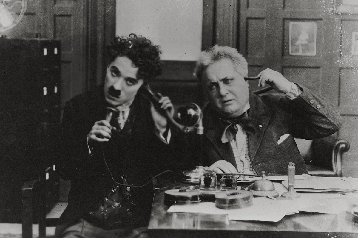 <p>На фото: Чарли Чаплин и Бен Терпин, 1915 год<br />
&nbsp;</p>