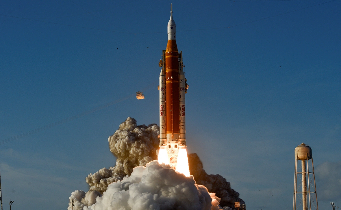 Steve Nesius / Reuters