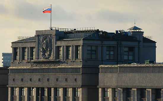 Здание Государственной Думы РФ на улице Охотный Ряд в Москве