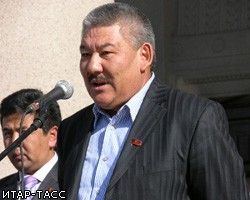 Временное правительство Киргизии остановило деятельность КС страны