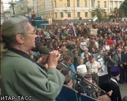 Дань памяти: семья Е.Боннэр призвала жертвовать в фонд А.Сахарова