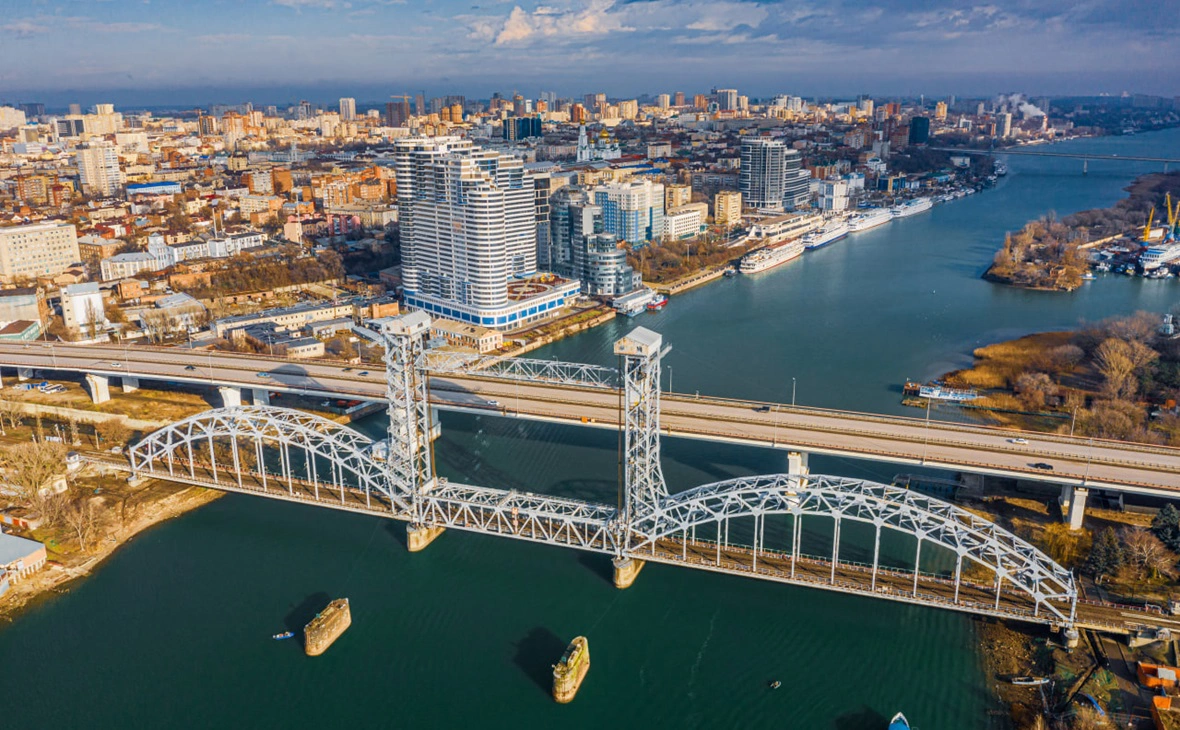 Денис Демков