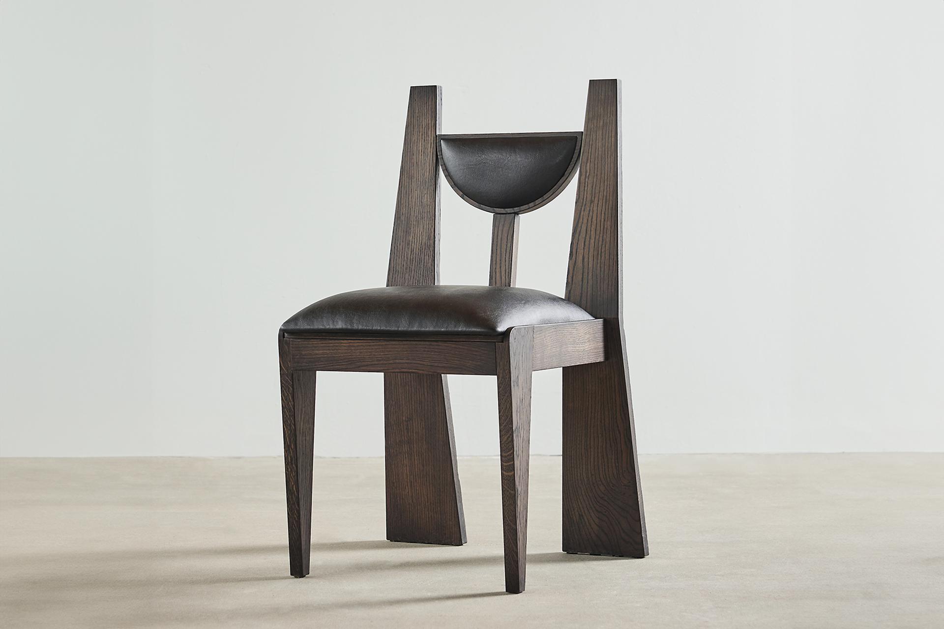 Стул из коллекции Nelumbo , дизайн Лада Шефлер, для Uclad