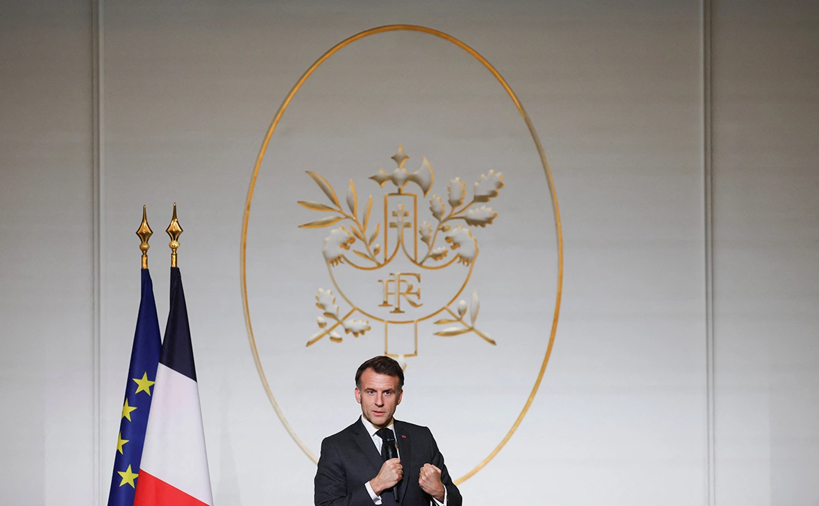 Ludovic Marin / Reuters