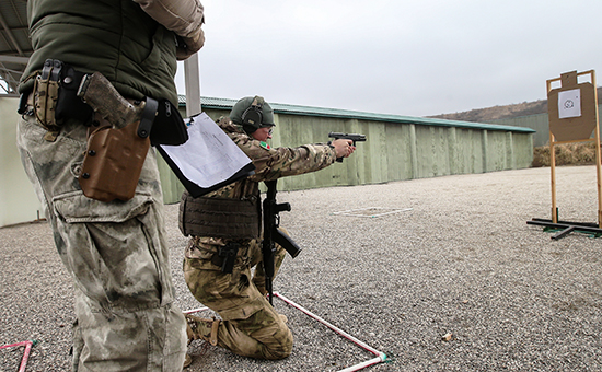 Занятия по&nbsp;стрелковой и&nbsp;тактической подготовке на&nbsp;базе Международного центра сил специального назначения. Ноябрь 2016 года


