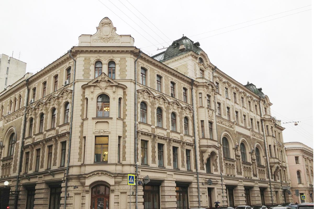 Улица Ильинка, 12. Доходный дом И. Г. Хрящева