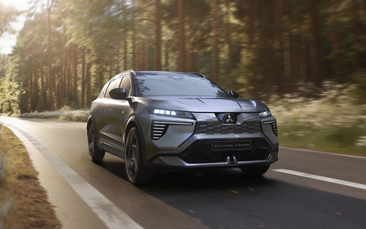 Mitsubishi показал обновленный Eclipse Cross. Он стал мощнее и дешевле