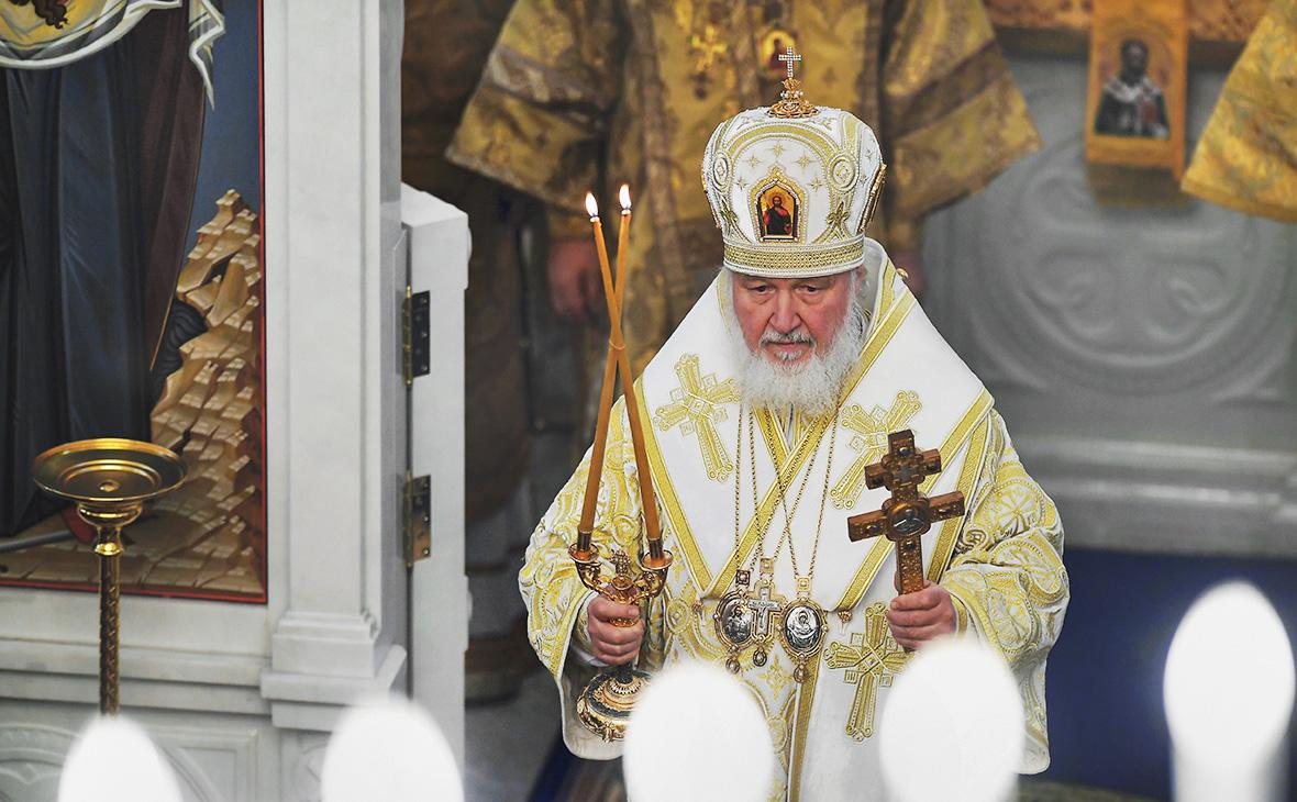 Патриарх призвал не дать сделать врагами «один народ» России и Украины"/>













