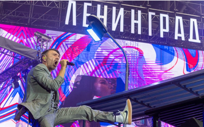 Лидер группы &laquo;Ленинград&raquo; Сергей Шнуров (Фото: Комсомольская Правда / Global Look Press)