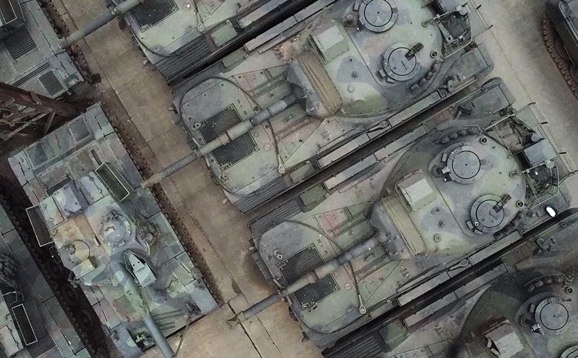 В Пентагоне назвали сроки поставки Украине танков Abrams"/>













