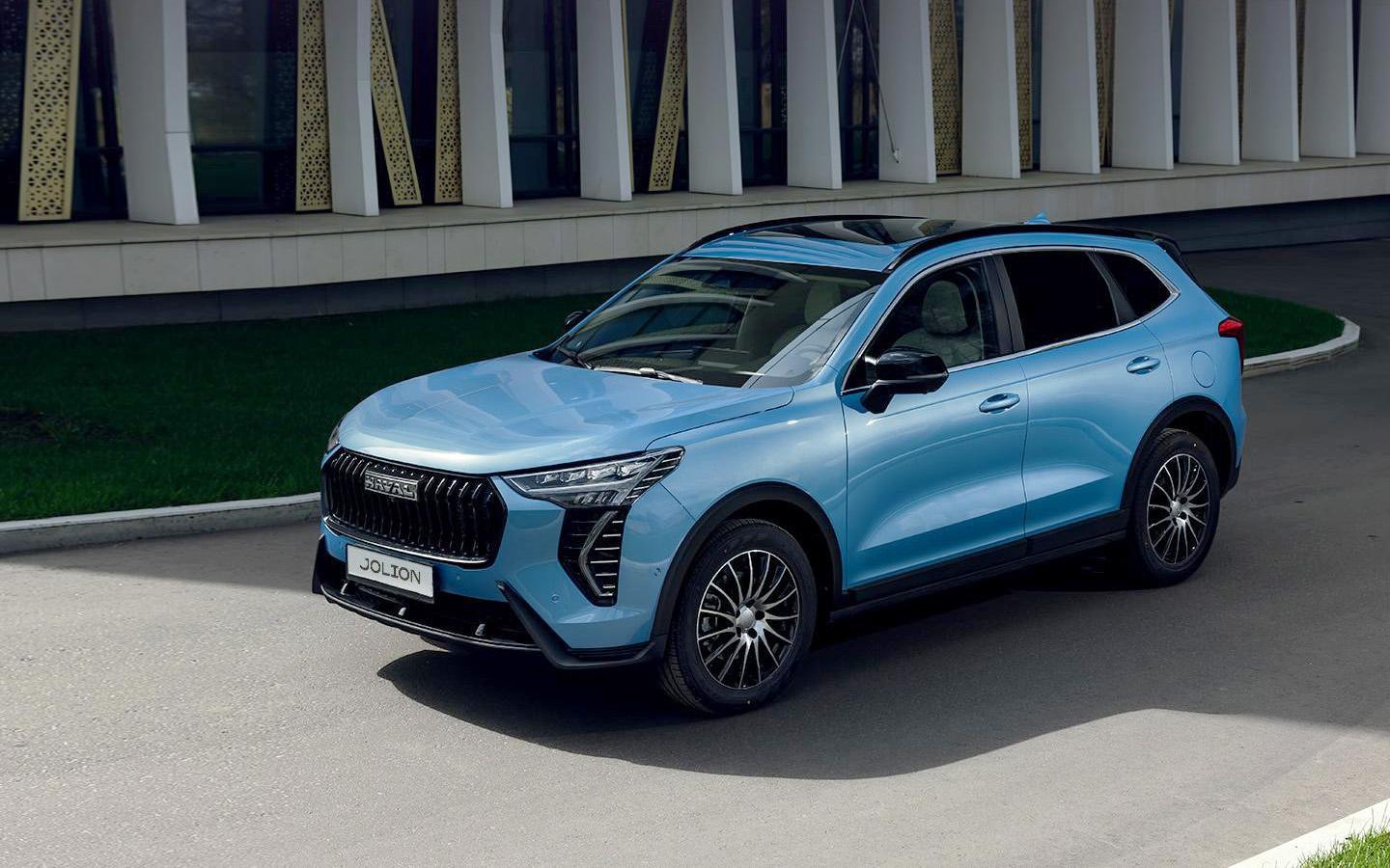 Эти 8 кроссоверов помогли оживить российский авторынок. Модели и цены
