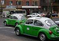 В Мексике избавляются от "жуков"-такси