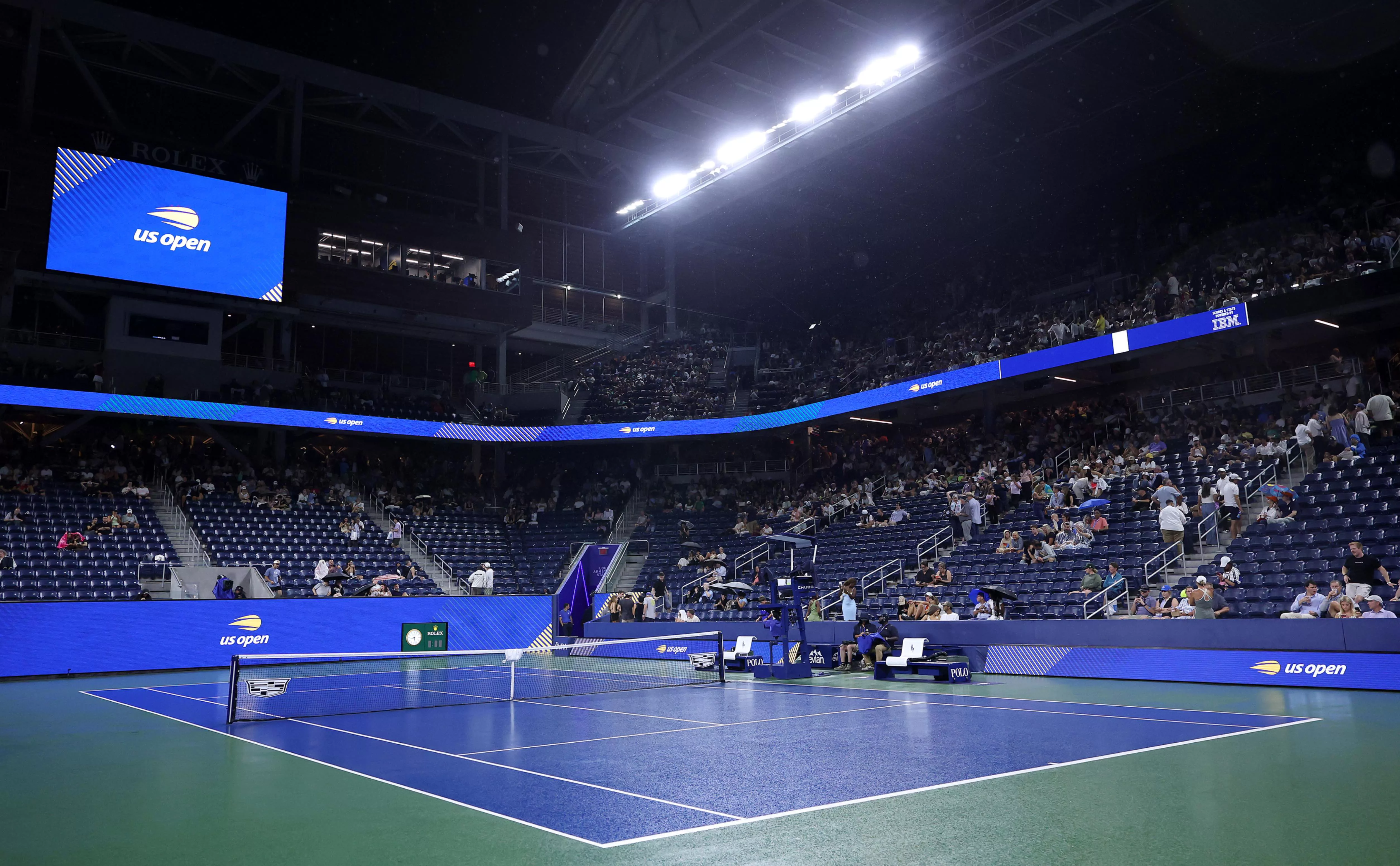Matthew Stockman / Getty Images