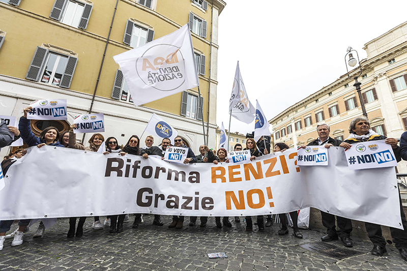 Демонстрация против&nbsp;конституционного референдума Италии. 26 ноября 2016 года
