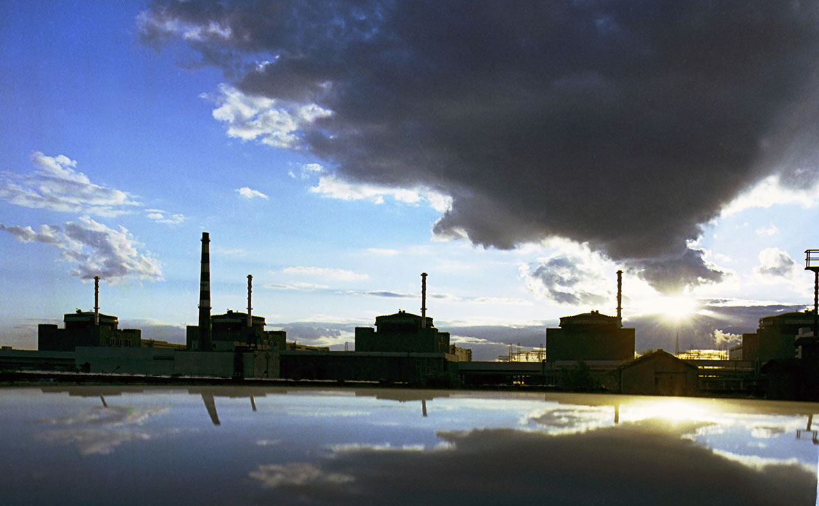 Вид на Запорожскую атомную электростанцию&nbsp;
