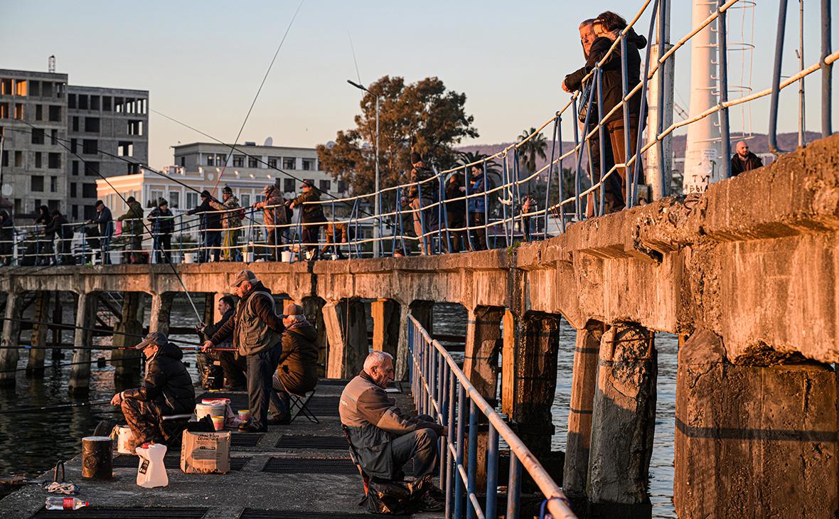 Морской&nbsp;порт&nbsp;в Сухуме, Абхазия