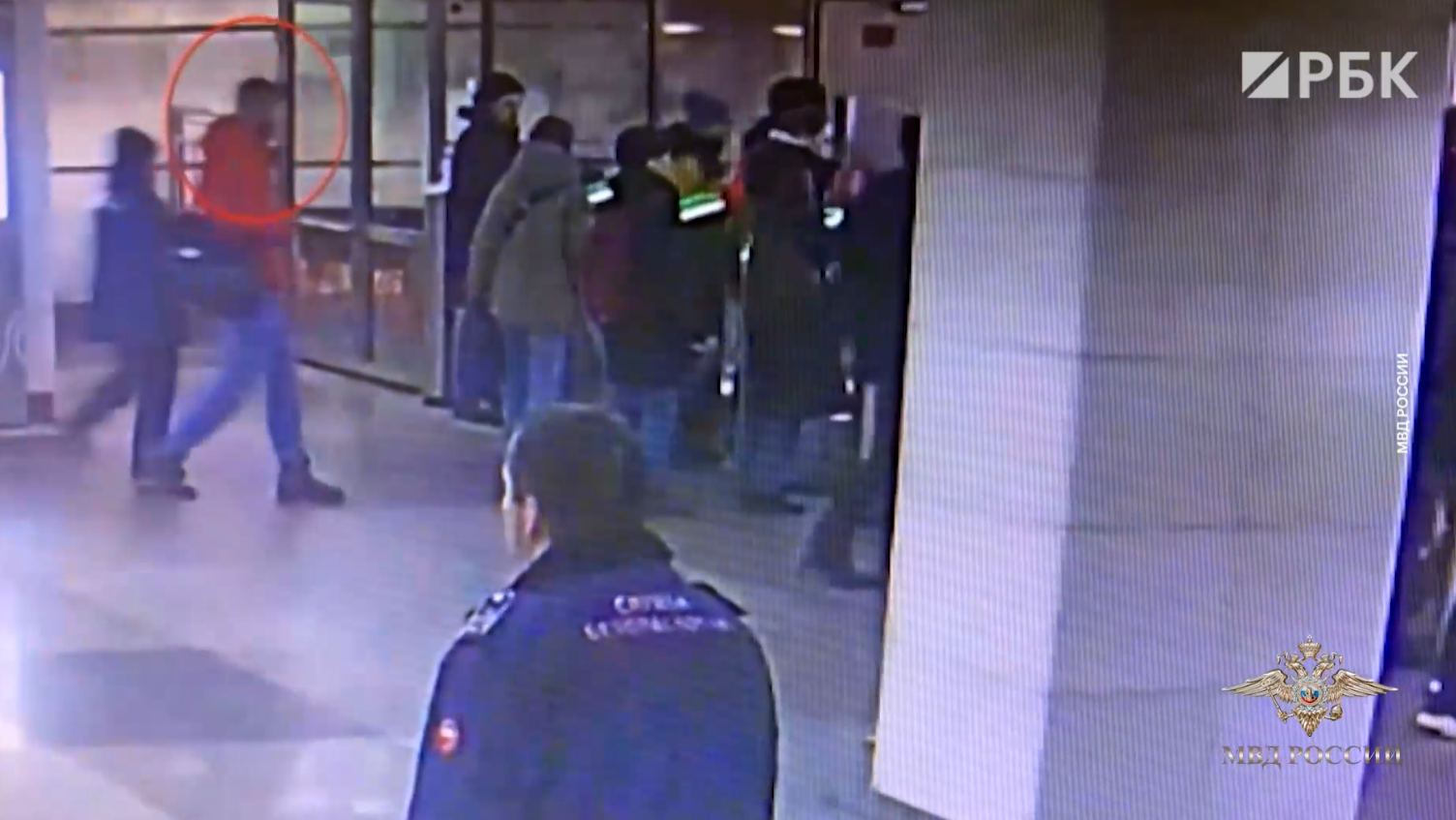 В Москве студента задержали за нападение на сотрудника метро