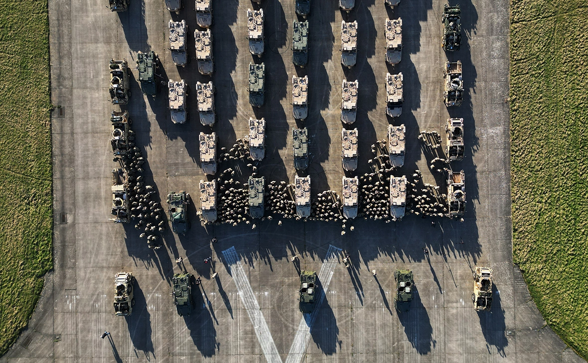 Leon Neal / Getty Images