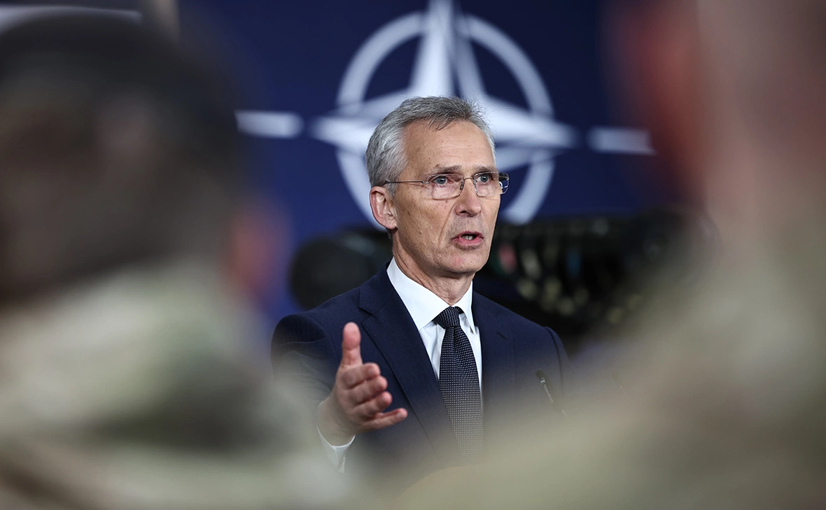 Henry Nicholls / Getty Images