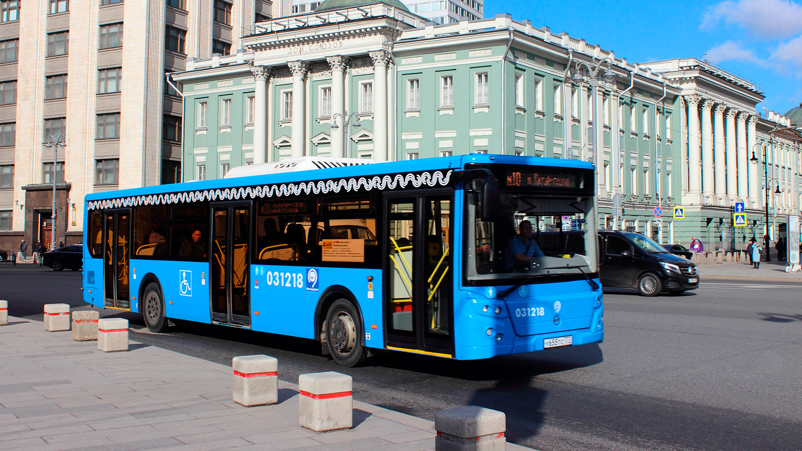 Юрист предупредил о наказании за мат в общественном месте