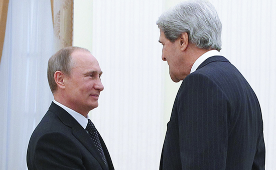 Президент России Владимир Путин и госсекретарь США Джон Керри. Архивное фото