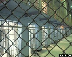 В американской тюрьме заключенных успокоят розовыми стенами