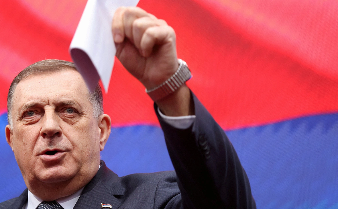 Amel Emric / Reuters