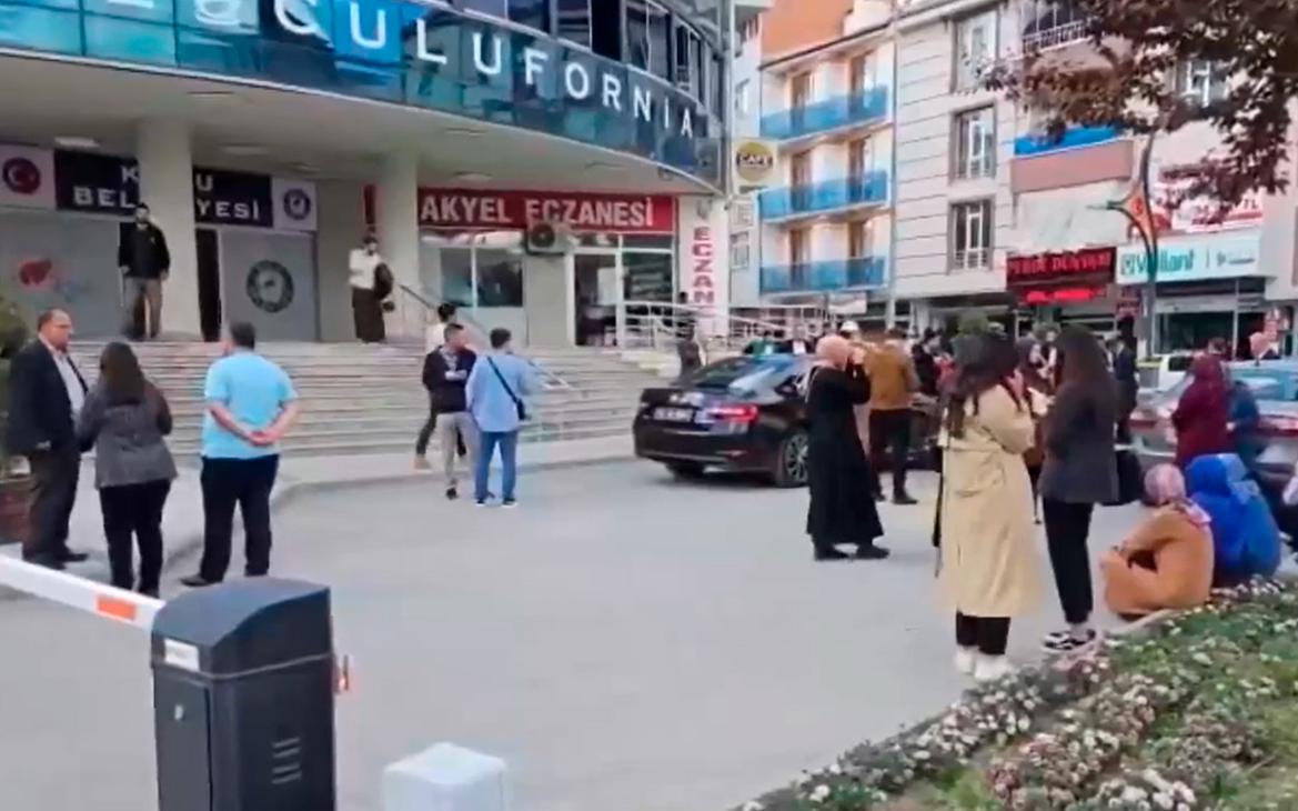 Землетрясение в Турции. Видео