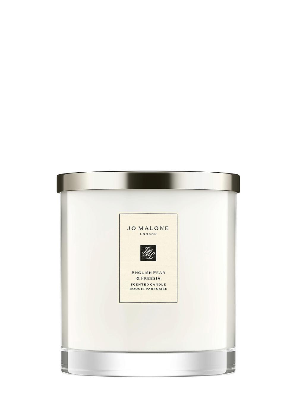 Свеча English Pear & Freesia, Jo Malone, цена по запросу («Лэуталь»)