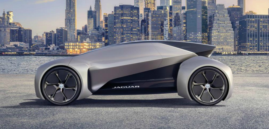 Jaguar представил беспилотный электрокар 2040 года