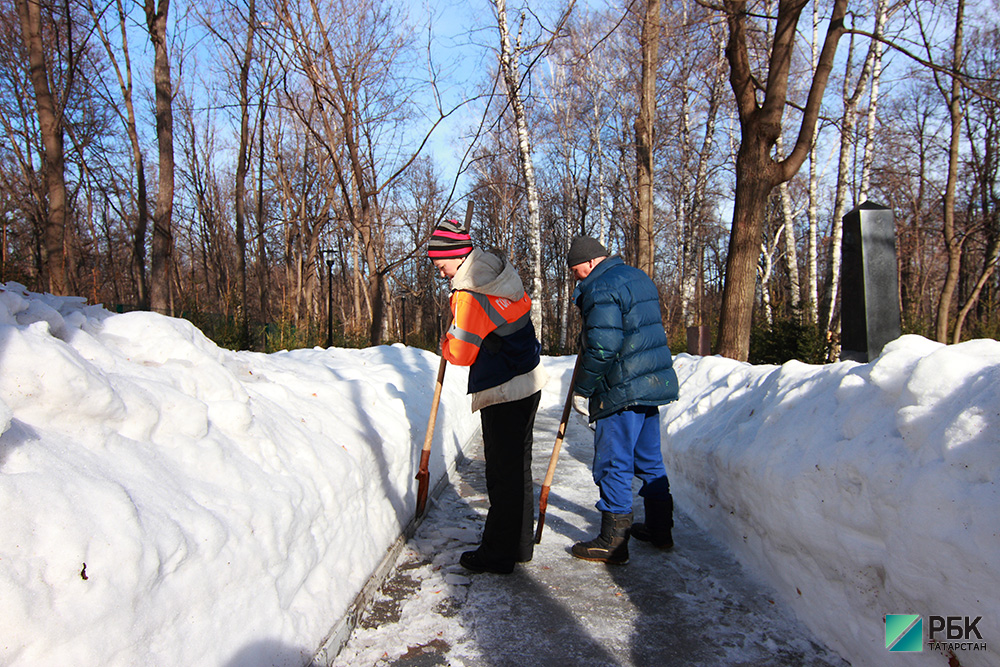 Управляющие компании Казани предлагают жителям оплачивать за вывоз снега