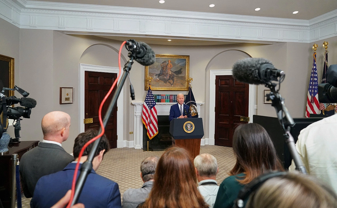 Bonnie Cash / Reuters