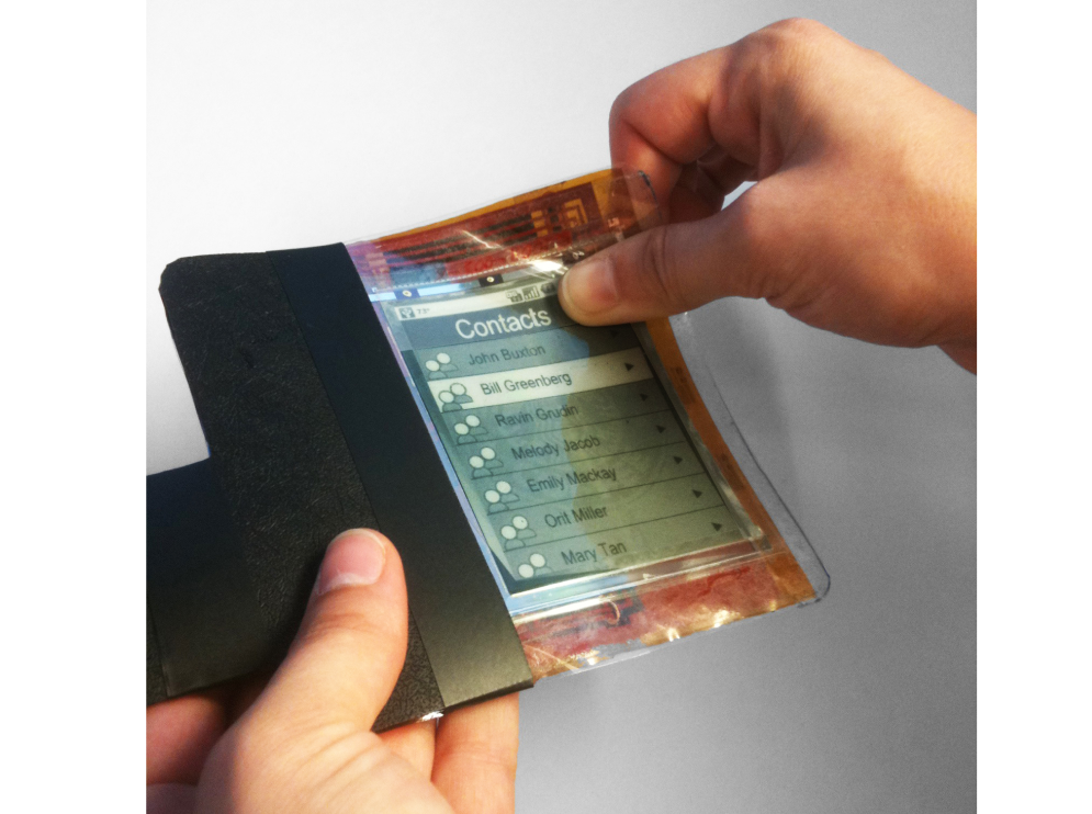 PaperPhone имеет гибкий электронный дисплей