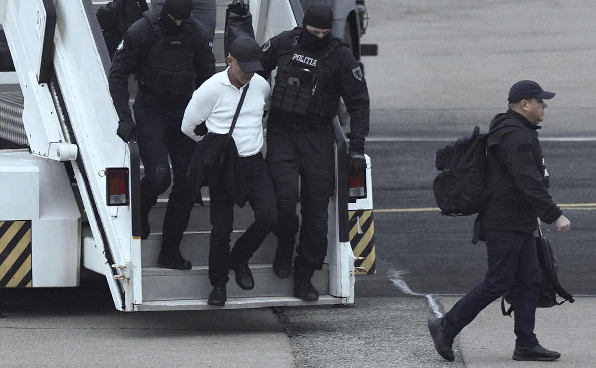 Vladislav Culiomza / Reuters