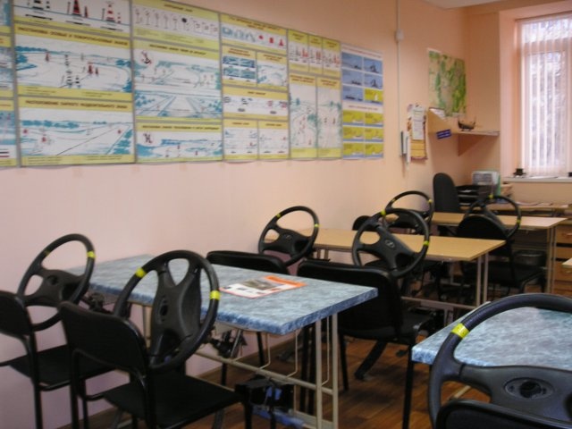 Власти Татарстана начнут субсидировать школы для создания автоклассов
