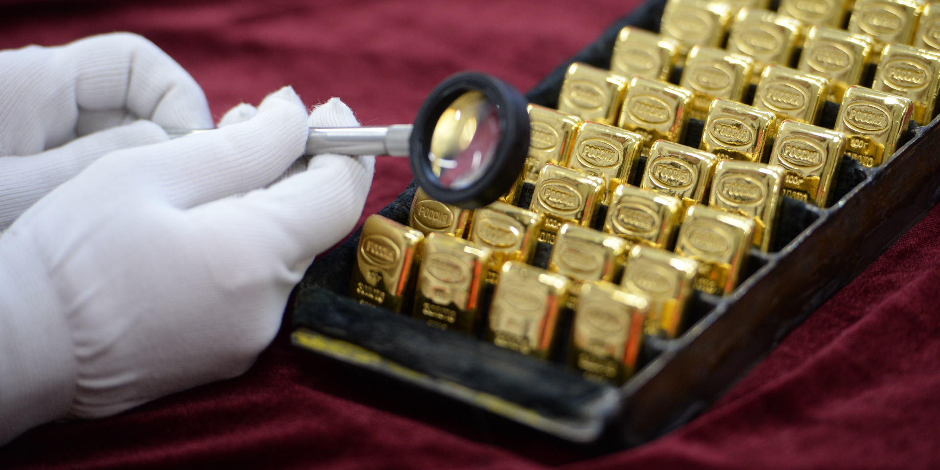 Цены на золото обновили полугодовой максимум