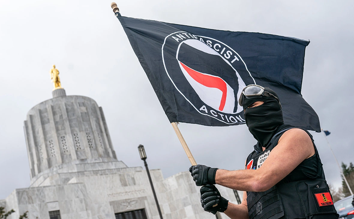 Nathan Howard / Reuters