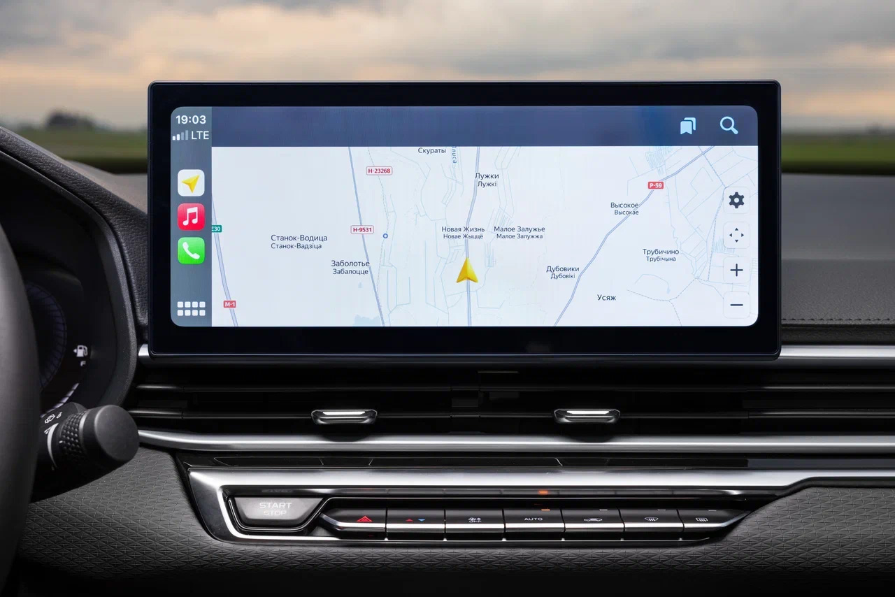 Собственной навигации в&nbsp;Belgee S50 пока еще нет, зато появился проводной Apple CarPlay. Как говорится, и на том спасибо
