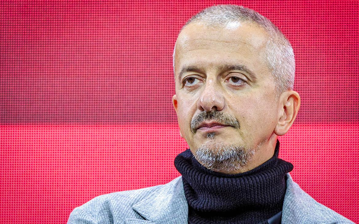 Швыдкой объяснил, почему Богомолов хочет оставить МХАТ