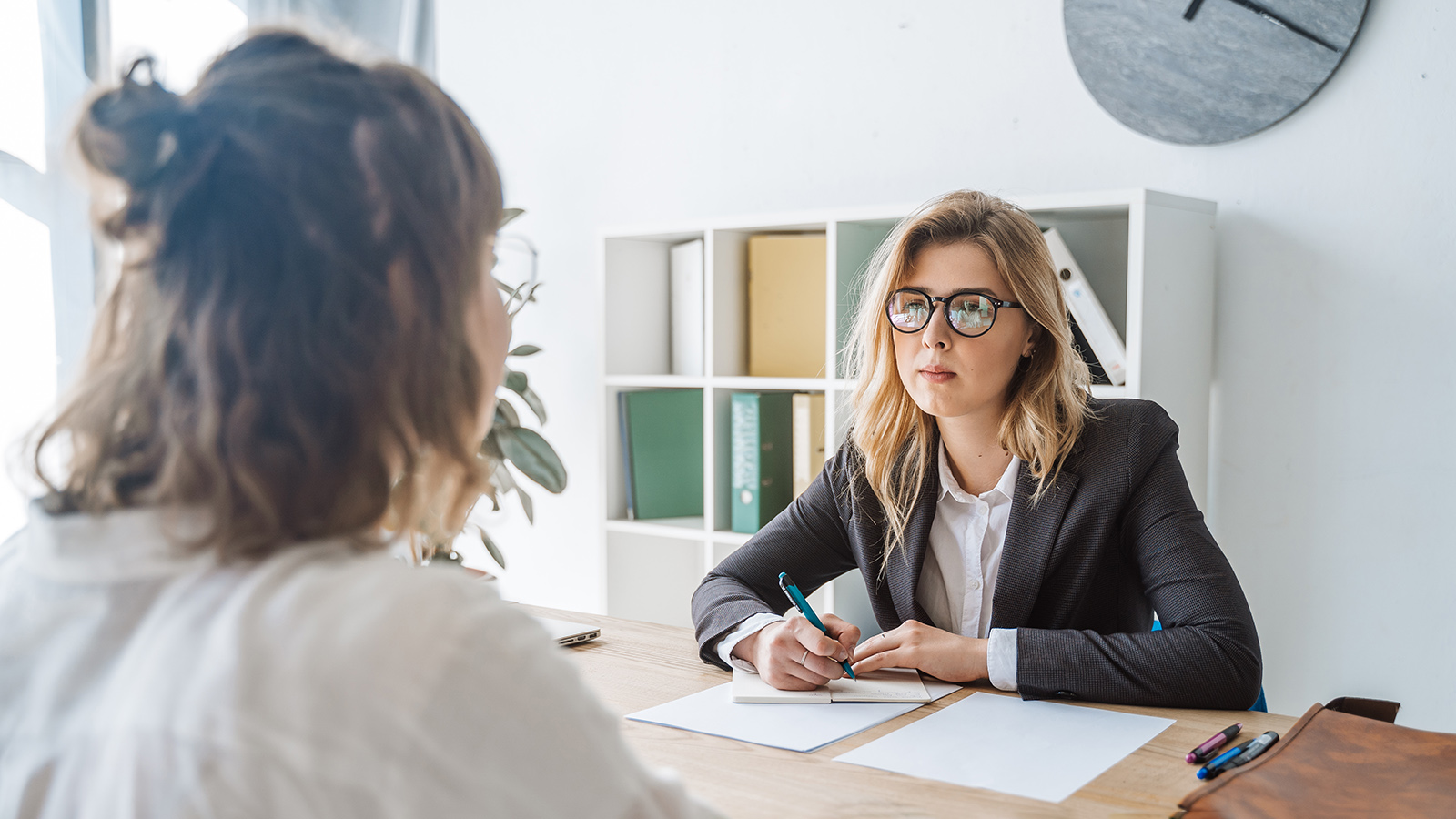 Нужно ли сообщать о беременности на собеседовании. Объяснили в Госдуме
