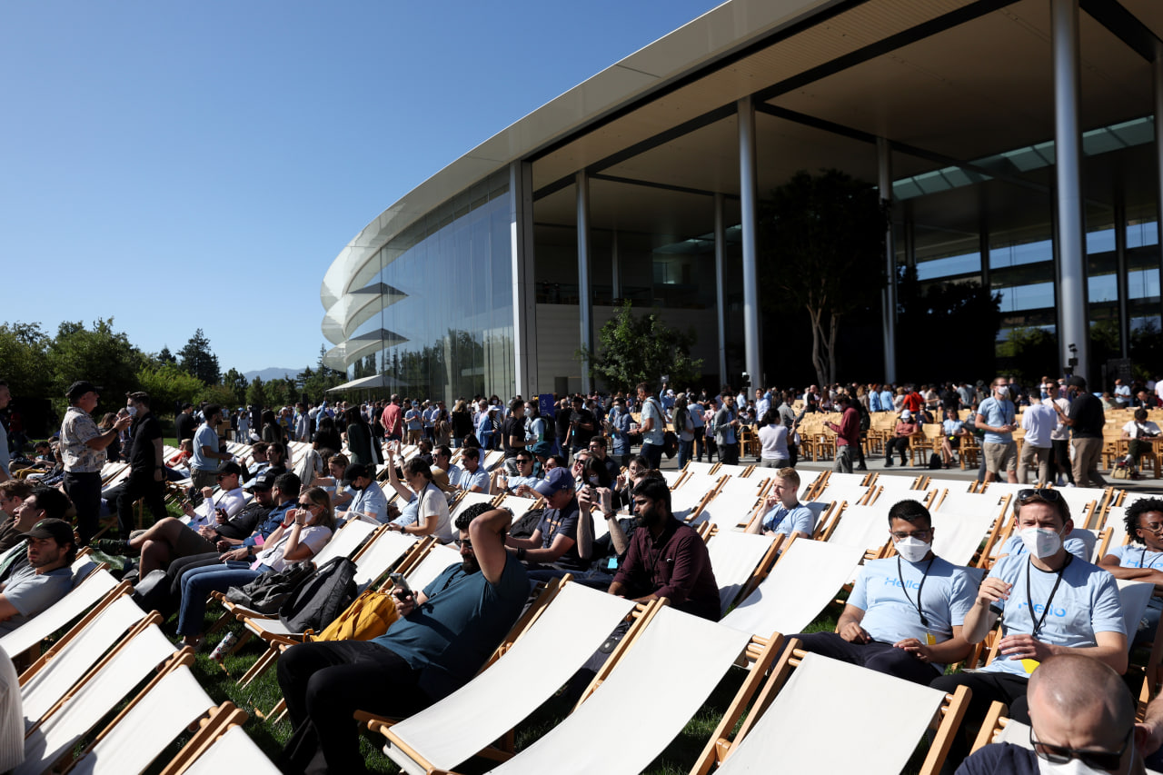 Конференция разработчиков WWDC22 в Apple Park 6 июня 2022 года в Купертино, Калифорния