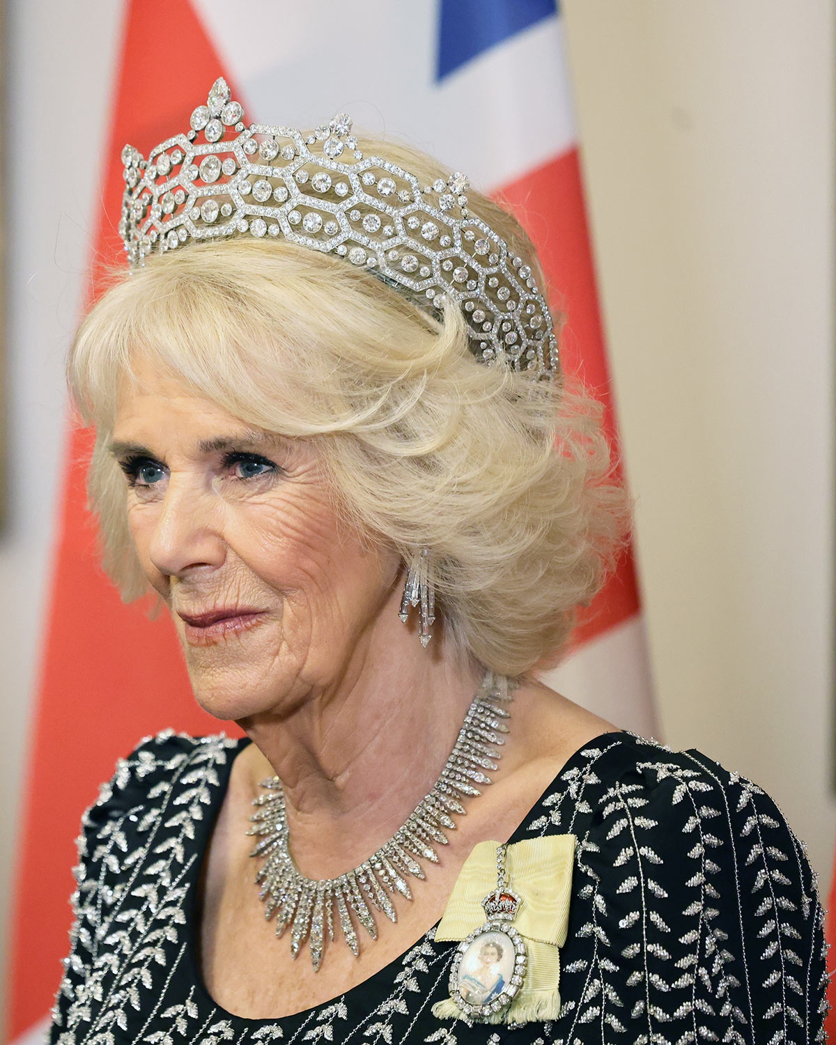 Oriq qizlarning zoravonlik bilan onanizmi