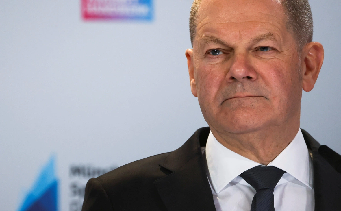 Michaela Stache / Reuters