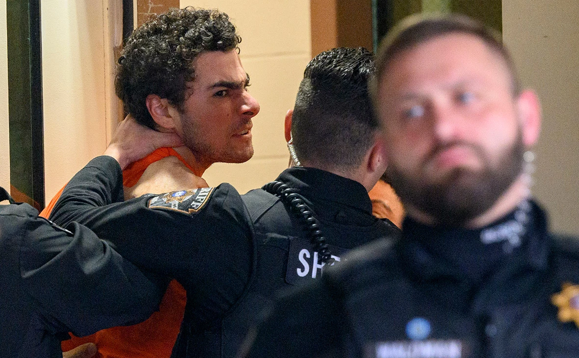 Jeff Swensen / Getty Images