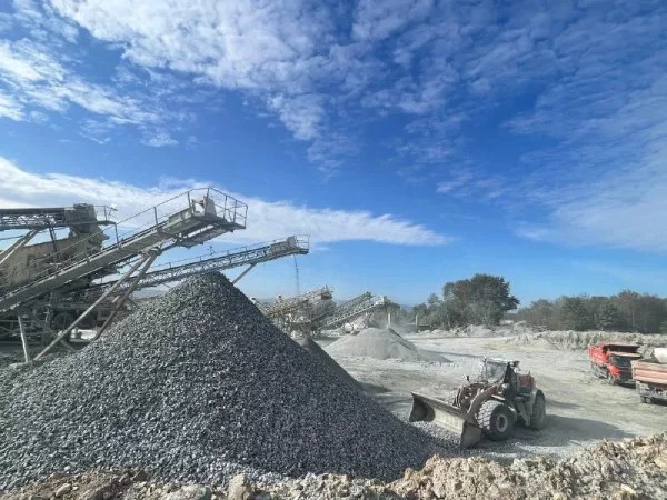 "Востокцемент"