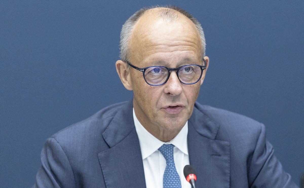 Мерц допустил сокращение госзаймов Германии при проблемах с долгом