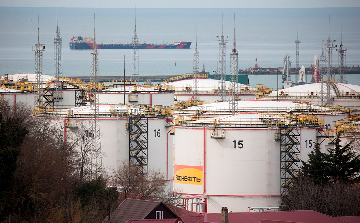 Путин поручил подготовить план по поставкам газа «Роснефти» в Европу